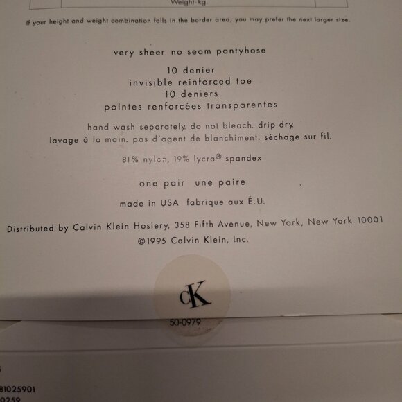 NIP Vintage Calvin Klein Very Sheer No Seam Pantyhose  528 Size 1 Ecru 1995 - Picture 5 of 5